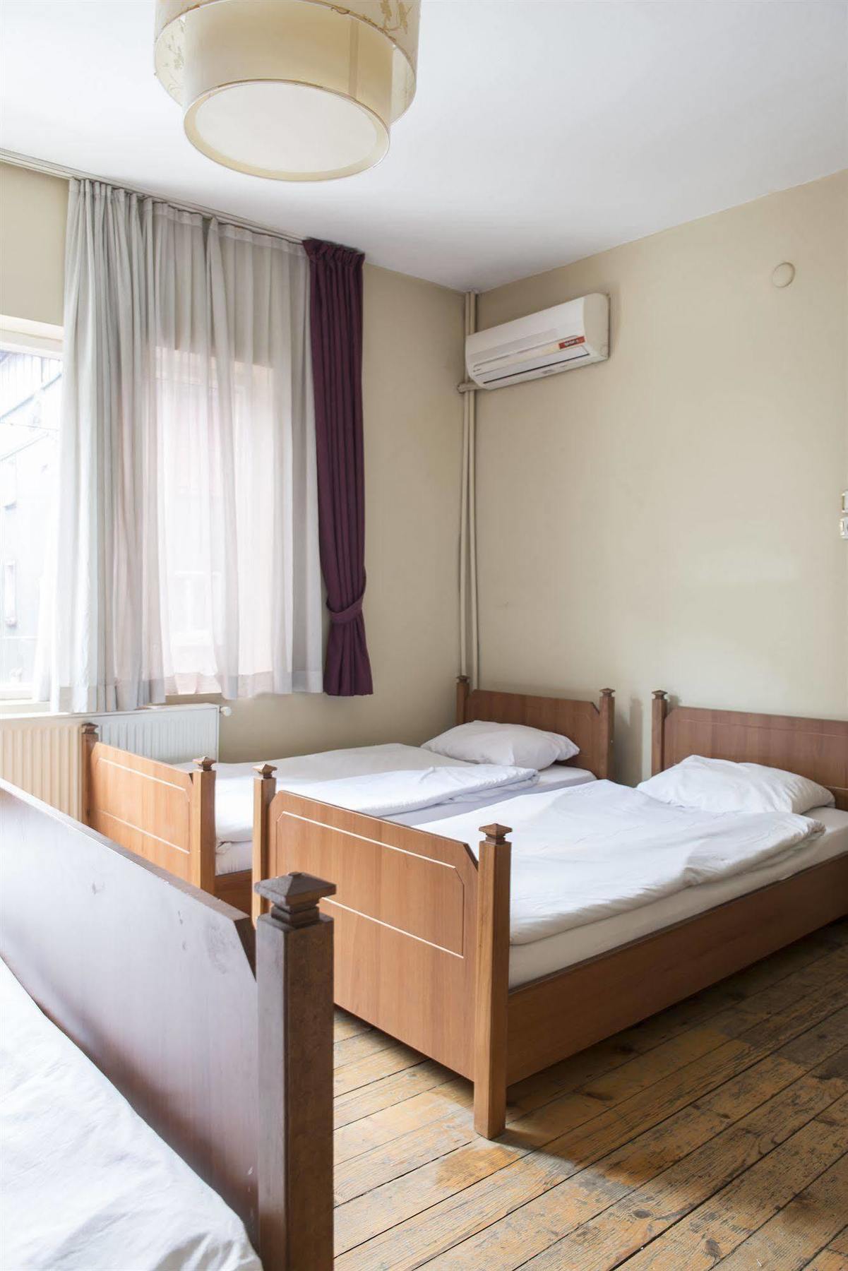 Cheers Midtown Hostel Istanbul Exterior foto